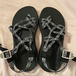 Women’s Chaco, Z/CLOUD X2 Wide Width Sandals, Black and White